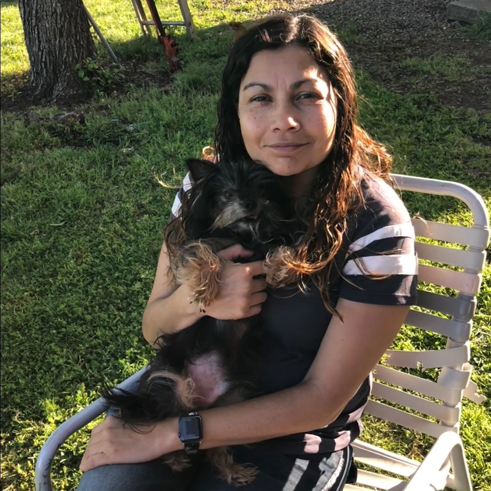 Meet your Posher, Perla